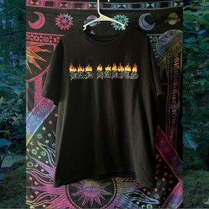 🔥Forever 21 Graphic Tee Shirt🔥